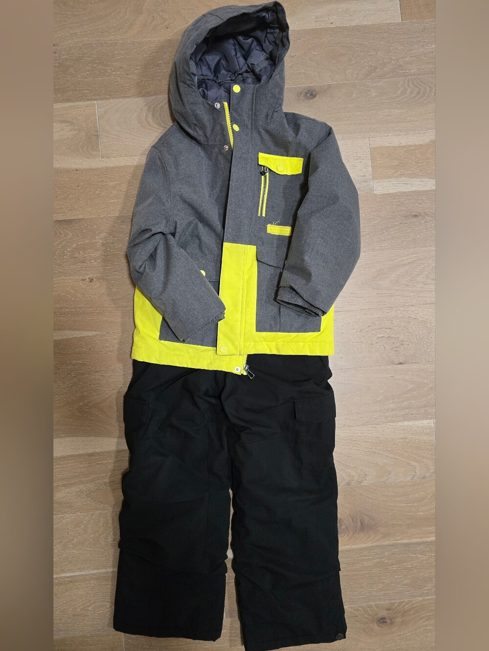 Firefly Ski & Snowboard Set Small S/P – Curated 2-Piece Winter Set